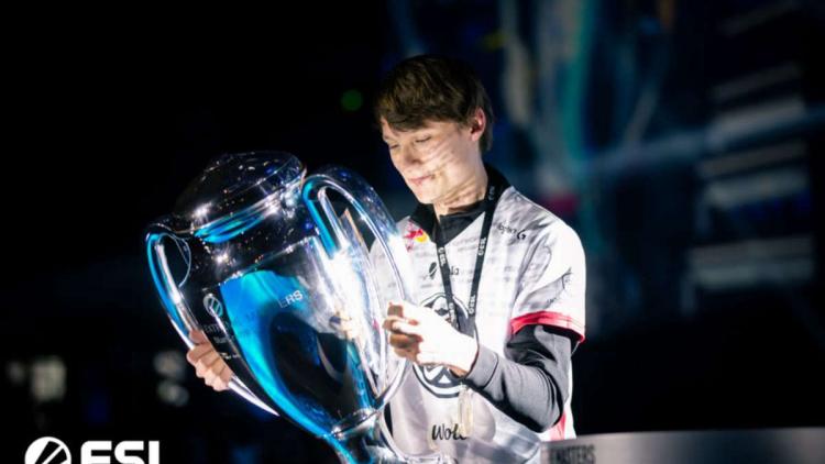 Serral voitti vuoden IEM Katowice 2022, tekijä StarCraft II