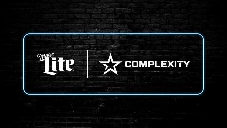 Complexity Gaming laajentaa kumppanuutta Miller Lite:n kanssa