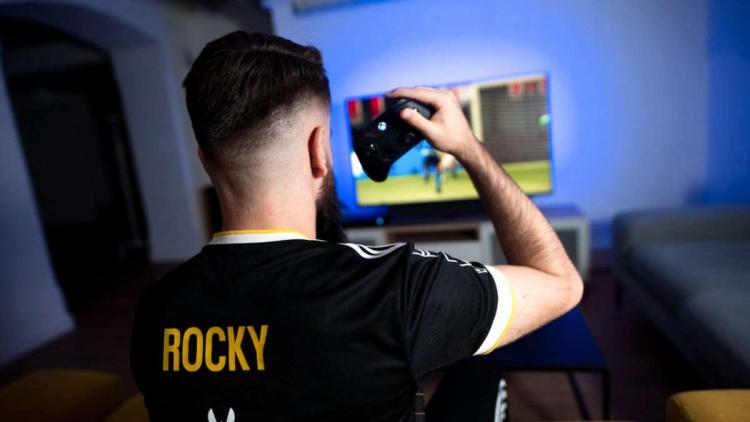 Team Vitality uusii kumppanuuden Philips Monitors:n kanssa