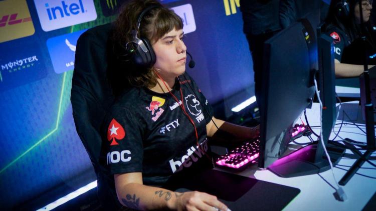 FURIA Female ansaitsi enemmän vuonna 2022 Imperial Esports