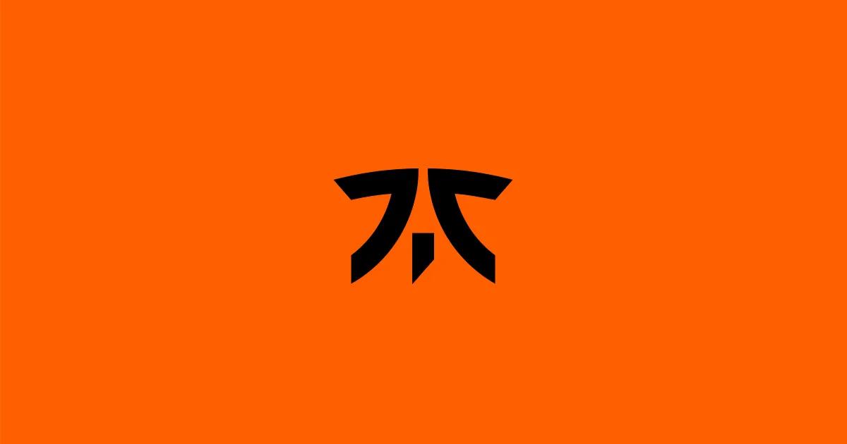 Fnatic uudistuu nousevilla ukrainalaistähdillä fearilla ja Burmylovilla kauden 2024 vaihtoon!