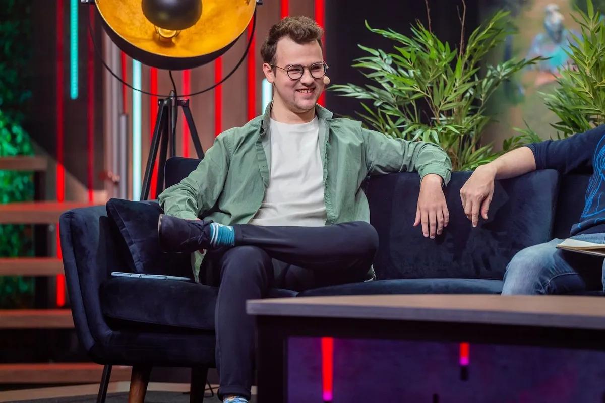 KheZu jättää OG:n Dota 2 -joukkueen valmentajan tehtävät