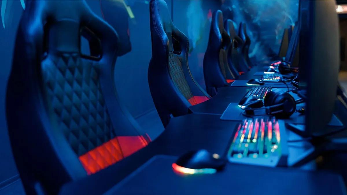 Turnausalustat yhdistävät perinteiset kasinopelit ja kilpailevan esportsin keskenään
