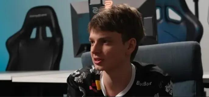 Huhu: tv Austin Major 2025 jälkeen: Kyousuke liittyy Team Falconsiin BLAST.tv Austin Major 2025