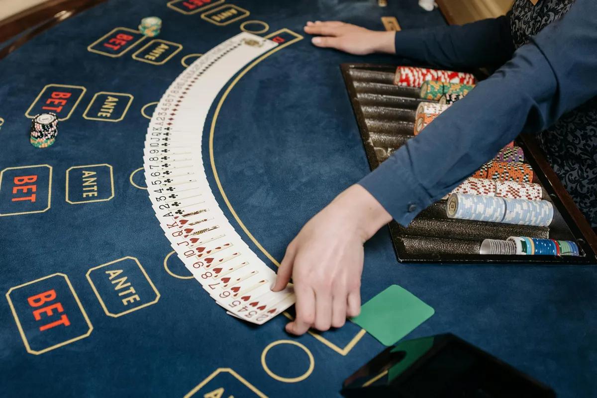 Ikuinen keskustelu: Onko pokeri urheilua?