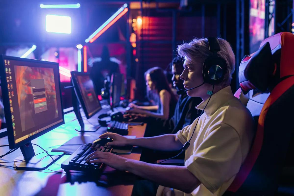 Mielenkiintoisimmat kasinopelit esportsin ystäville