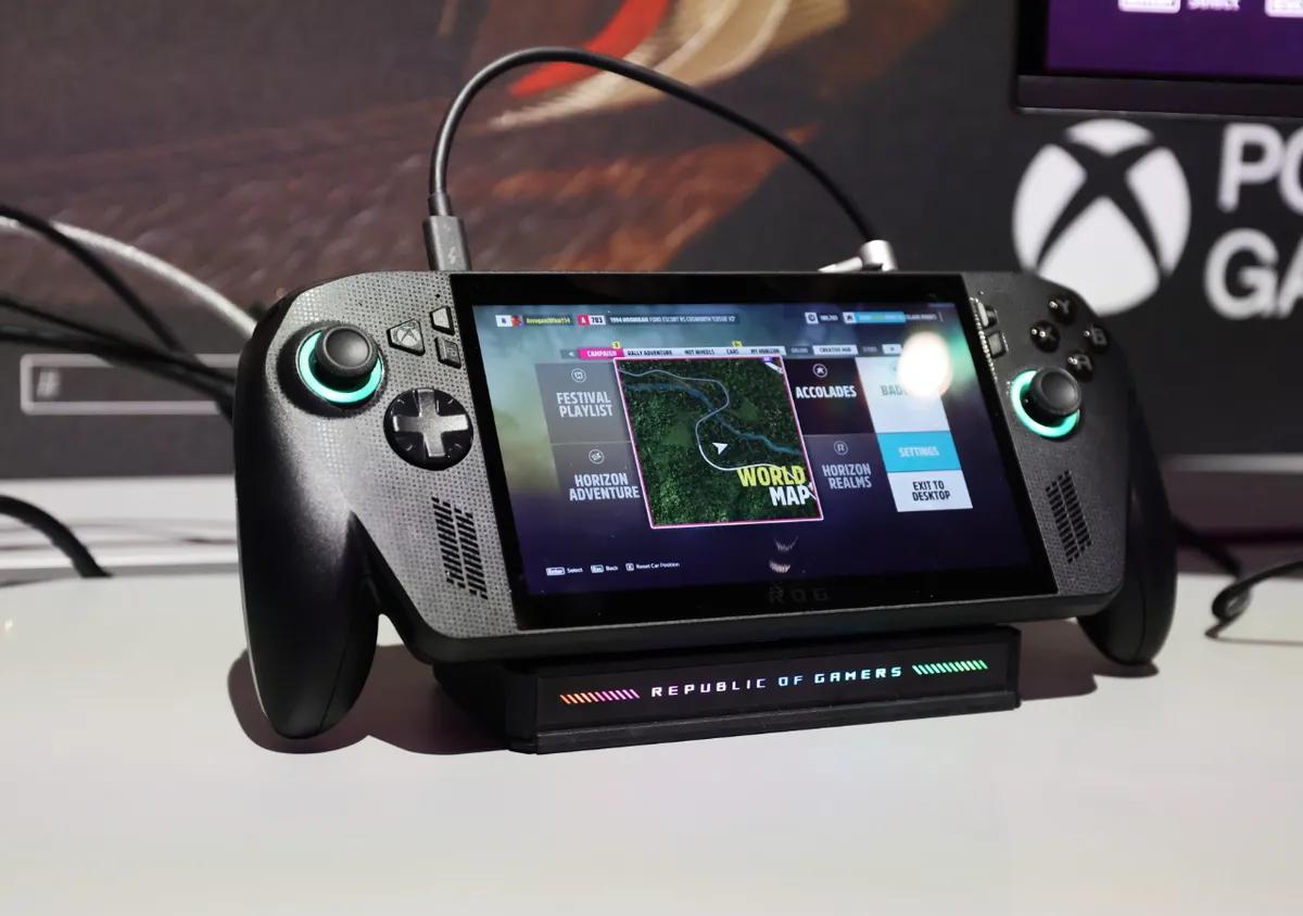 ROG Xbox Ally X toimitetaan aikaisin Euroopassa, Reddit-käyttäjä kehuu kannettavaa tietokonettaan