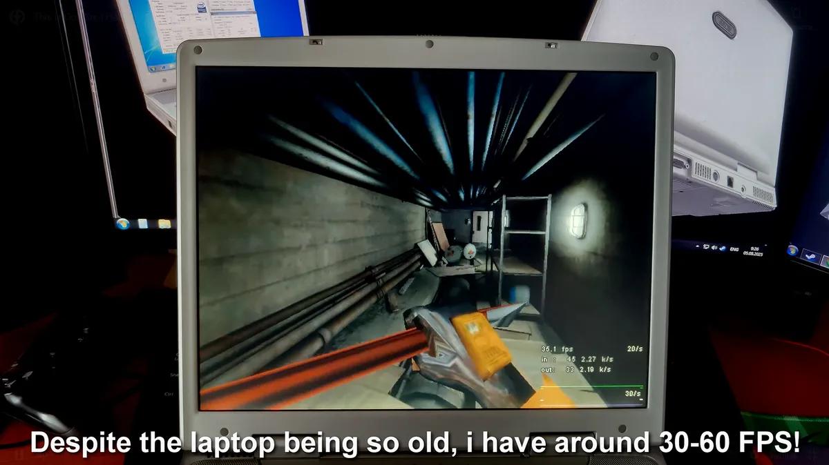 Half-Life-modaaja saa Half-Life 2 -kartan toimimaan GoldSrc:ssä ja pyörittää sitä vuoden 2002 kannettavalla tietokoneella