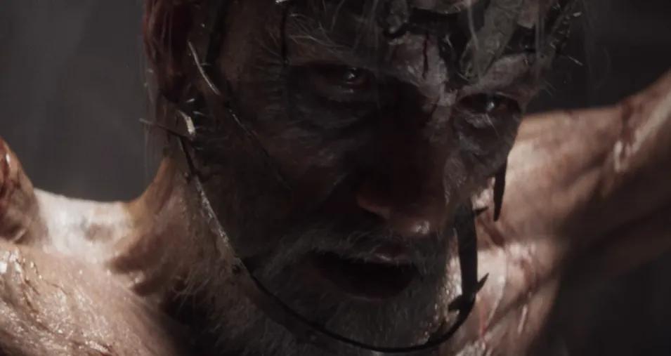 Fanit jäljittävät palavan hahmon läpi Divinityn verisen historian