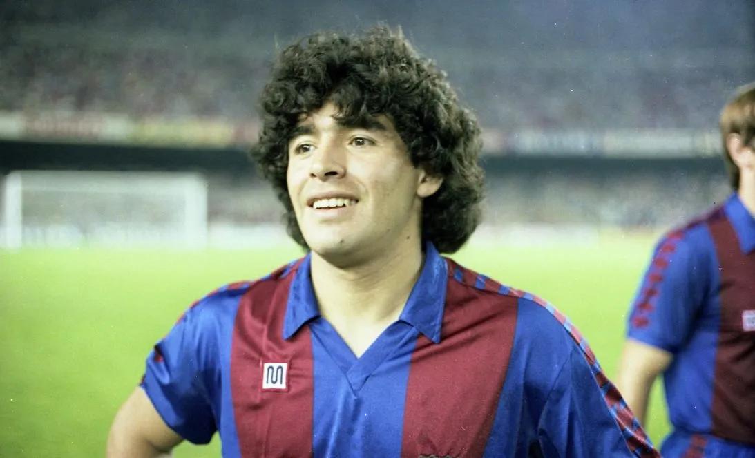 EA FC 26 Pelaaja voi avata ilmaisen 97-luokitellun Maradonan Journey of Nations -tehtävien kautta.