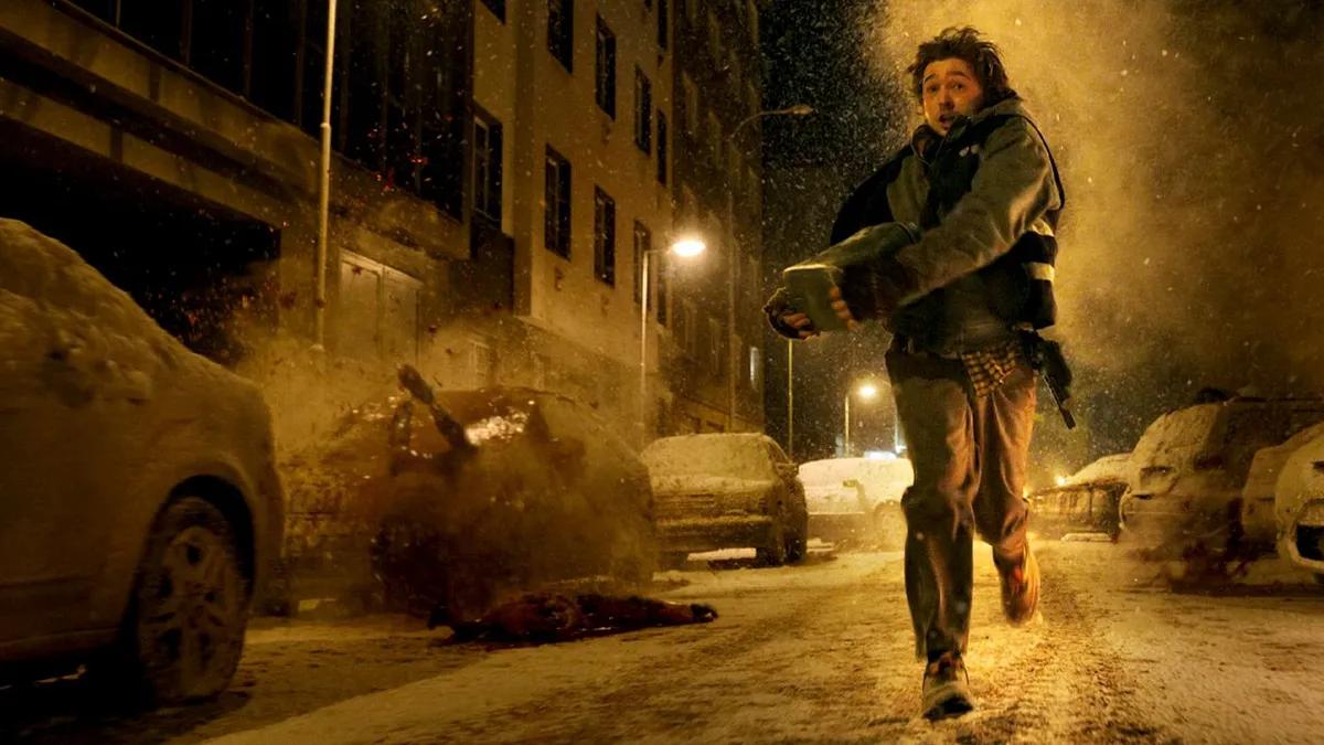 Zach Creggerin Resident Evil -elokuva sai uuden trailerin ja viittauksia peleihin