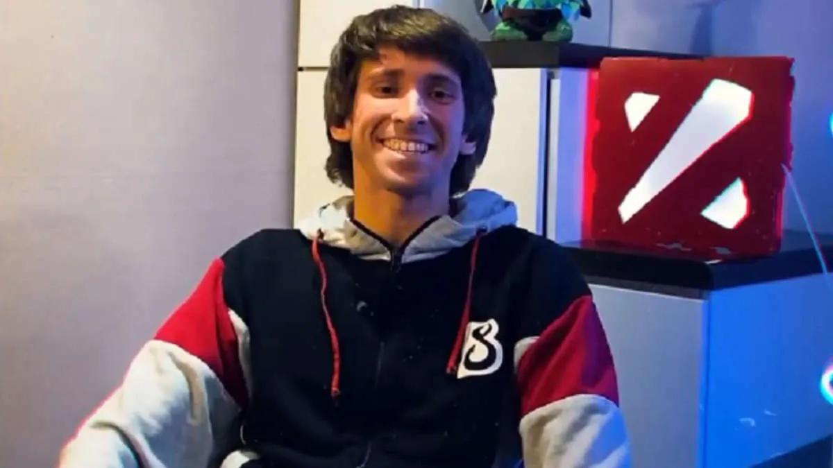 Danil ' Dendi ' Ishutin piti AMA- istunnon