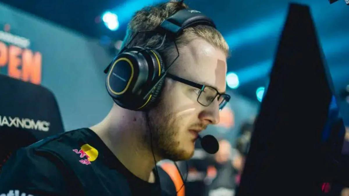 fnatic siirsi smooya penkille