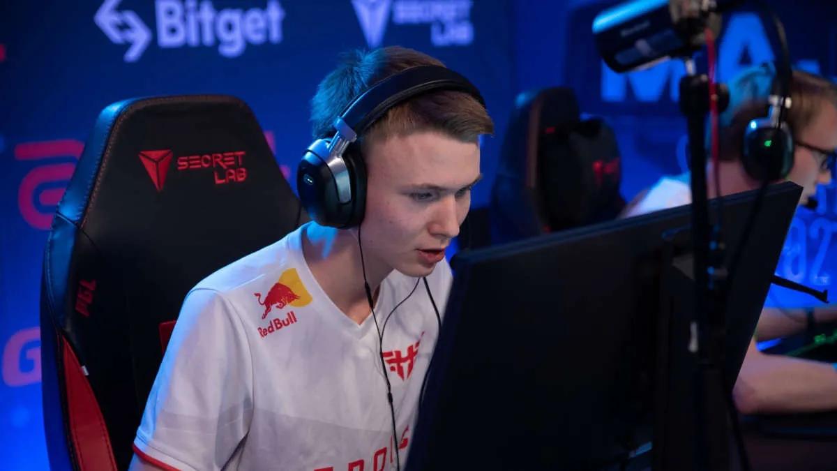 stavn avaa vuoden 2022 parhaiden pelaajien top 10:n HLTV mukaan