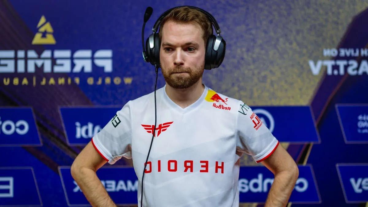 Xizt jatkaa sopimusta Heroic:n kanssa kahdella vuodella