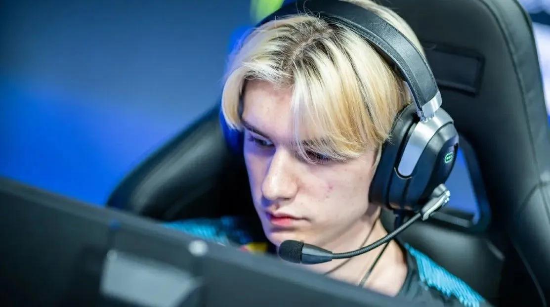 S1mple's departure from NAVI looms: what comes next?