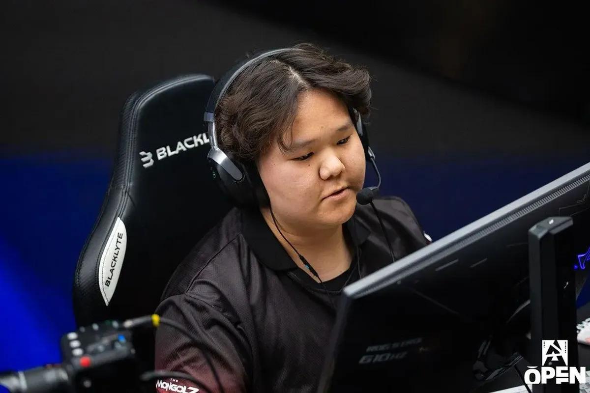 mzinho jättää MongolZ:n ja liittyy BC.Gameen