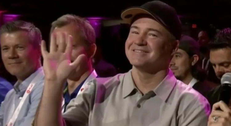 Kunnianosoitus edesmenneelle Vince Zampellalle ja hänen kestävälle vaikutukselleen nykyaikaisiin peleihin 3