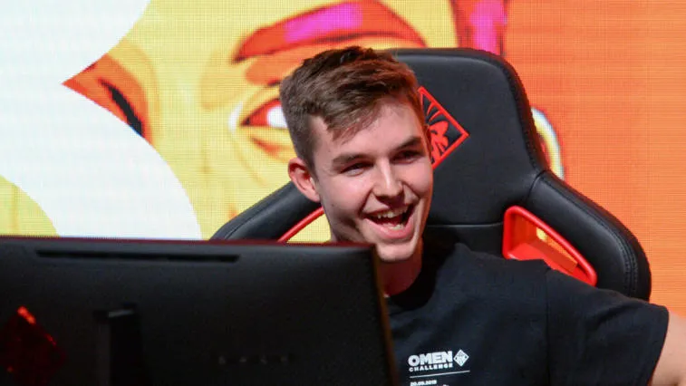 Astralis ja NIP ovat aloittaneet neuvottelut laitteen siirrosta. Kuva 2